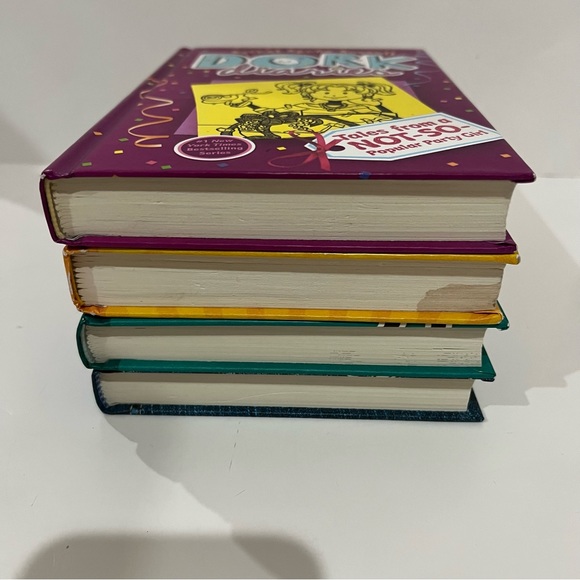 Lot of Dork Diaries Hard Cover Books 2, 3, 3 1/2, OMG! by Rachel Renee Russell - Picture 4 of 6
